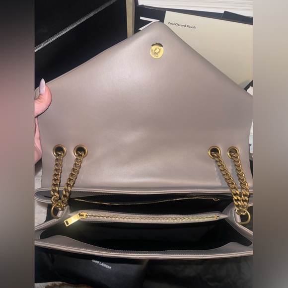 ❌SOLD❌⭐️NEW, SOLD OUT⭐️SAINT LAURENT LOULOU LARGE IN QUILTED LEATHER - Picture 9 of 17